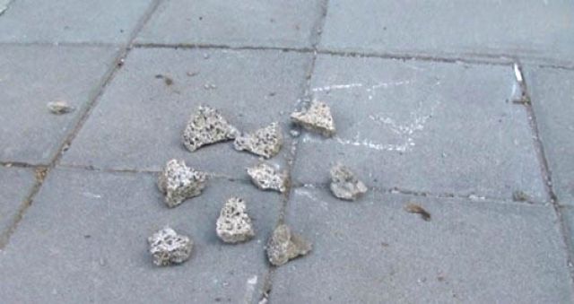  Опасен жилищен блок 