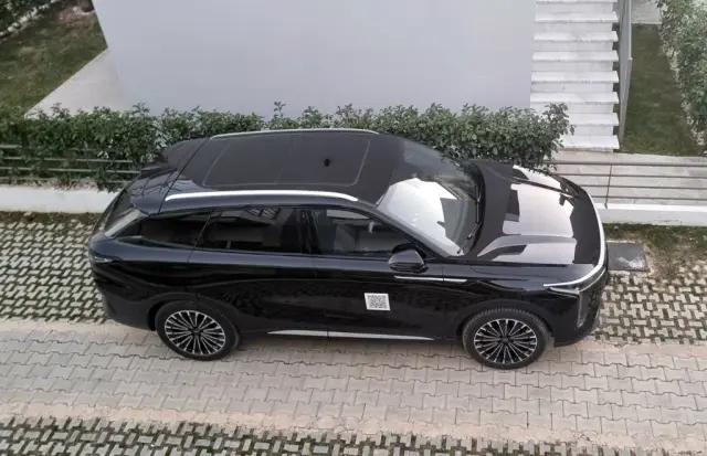 Тествахме китайския кандидат за „убиец на премиум марки“ (вижте и колко струва у нас)