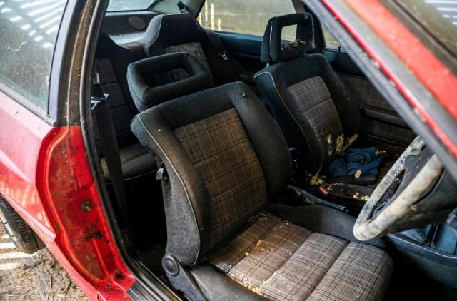  Какво се случва с Audi Quattro, стояло 26 години на трупчета 