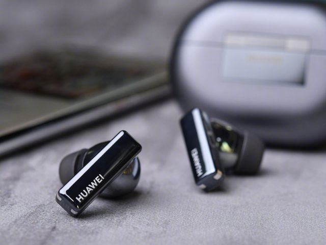  Huawei FreeBuds Pro – TWS слушалки, които може да ви изненадат 