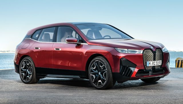 BMW разсекрети iX: 500 коня и над 600 км с едно зареждане