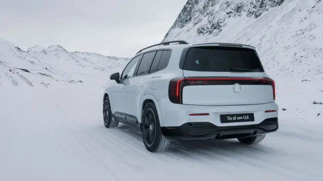 Дебют за второто поколение Mercedes GLB