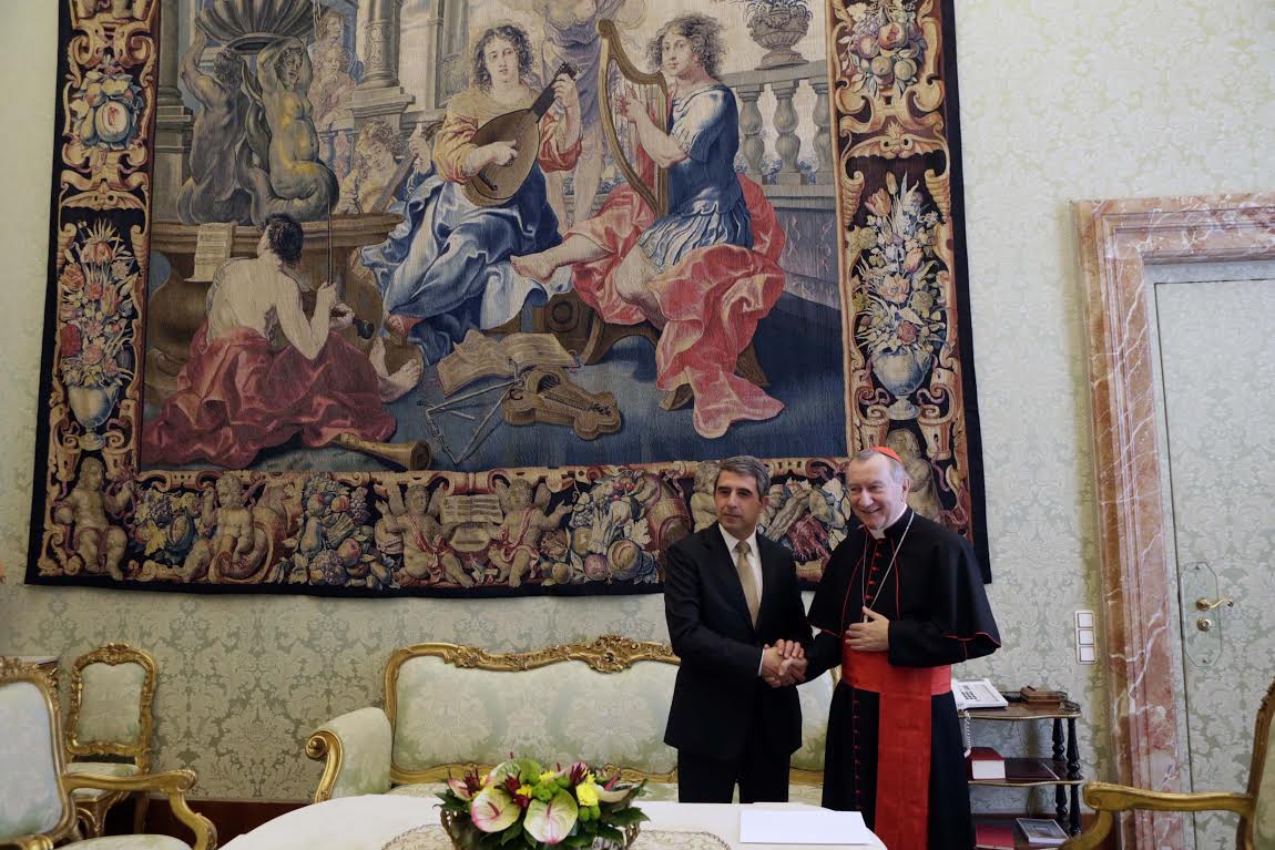 Папата поиска от българските политици да работят за обикновения човек