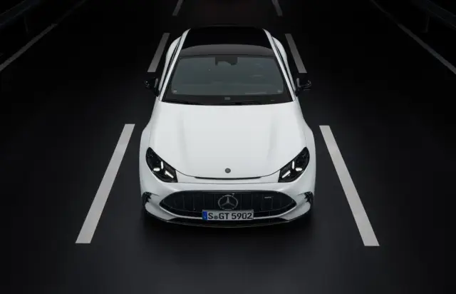 Представяме ви първи новата суперкола Mercedes AMG GT 4-Door Coupe (ВИДЕО)