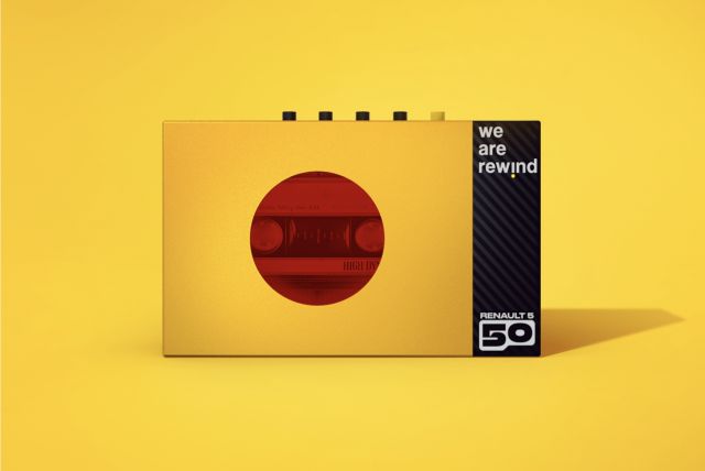 PlayeR5 е касетофон в чест на Renault 5