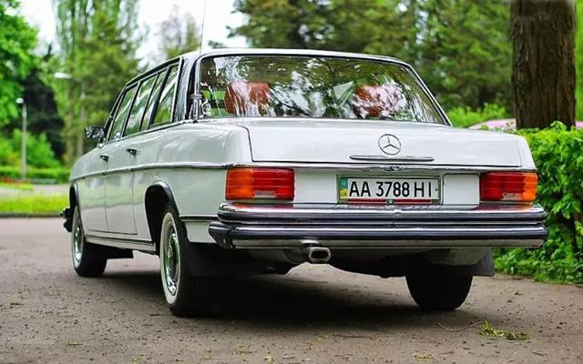 Продава се рядък 40-годишен Mercedes