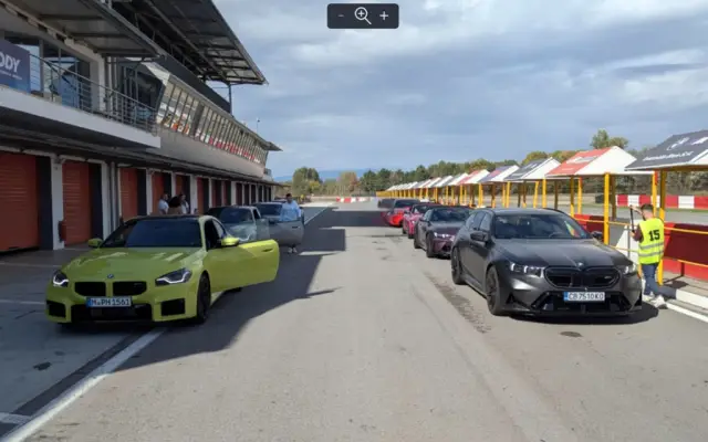 Тествахме на писта най-бързите BMW-та, а едно от тях определено се откроява над всички (ВИДЕО) | интерФакти.БГ Тествахме на писта най-бързите BMW-та, а едно от тях определено се откроява над всички (ВИДЕО)