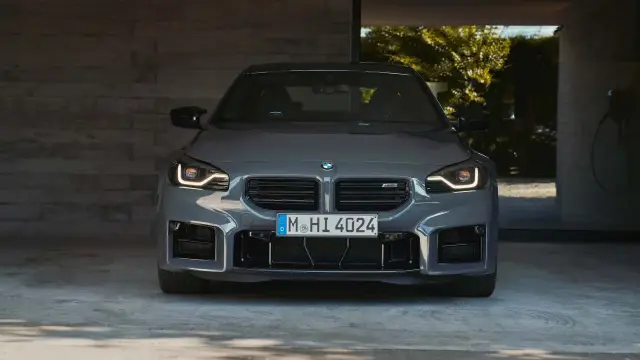 Сега е моментът да си купите нова „М-ка“ с ръчни скорости