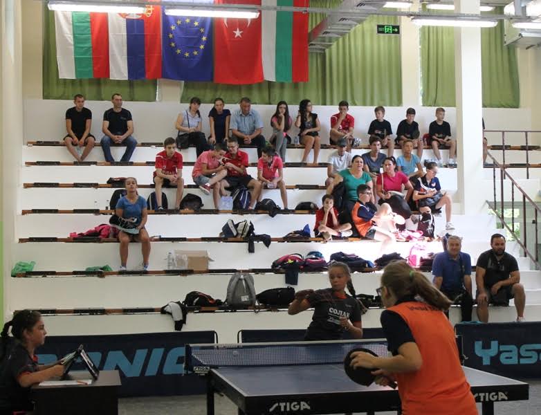 Откриха 13-ия международен тенис турнир в памет на Джофи
