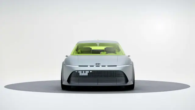 Hyundai Concept Three: Градски шедьовър или прелюдия към поредния незабележим автомобил на пазара