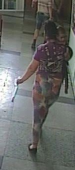 Издирват родителите на изоставено бебе