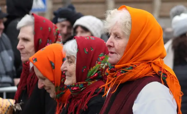 Най-добрите групи на Сурва 2026 ще дефилират през днешния ден (СНИМКИ)