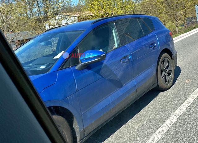  Спипаха електрическата Skoda на пътя 