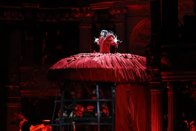 Лейди Гага изнесе безвъзмезден концерт за над 2 милиона души (СНИМКИ)