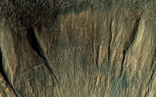 Нови уникални снимки на Марс