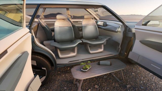  Kia показа стилен кросоувър с дизайна на EV9 - 4 
