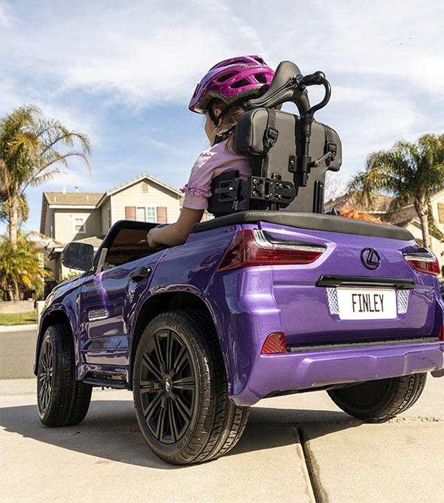 Уникален Lexus за дете с церебрална парализа