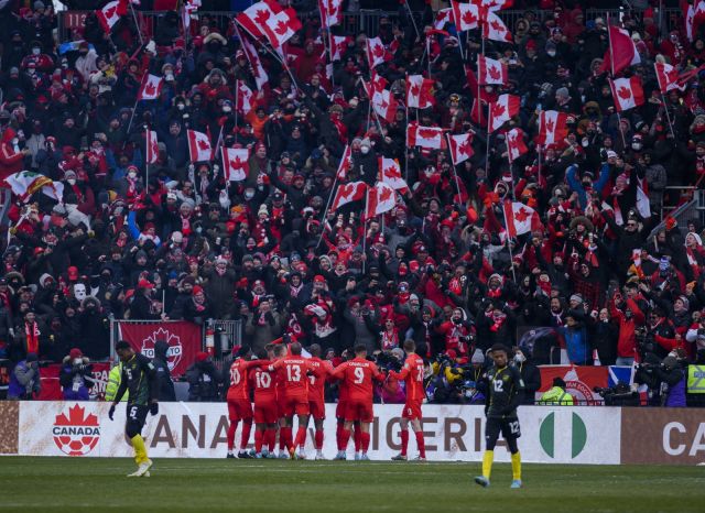 Канада ще играе на Световно първенство за първи път от 36 години след разгром