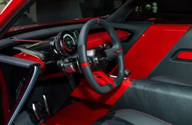 Новата Mazda2 се изправя директно срещу Mini