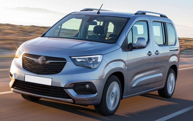  Три автомобила, които губят доста от цената си след три години 