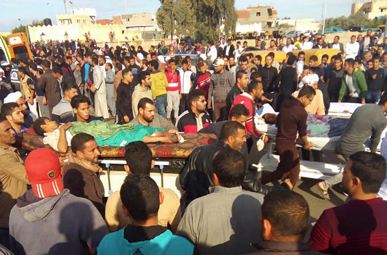 Над 300 убити в Египет (СНИМКИ+ВИДЕО 18+)