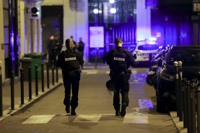 Атаката в Париж е терор