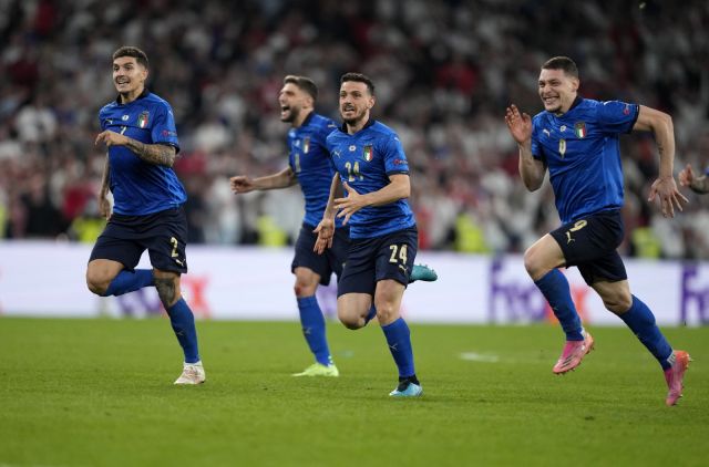 UEFA EURO 2020: Италия е новият шампион на Европа след драма с дузпи