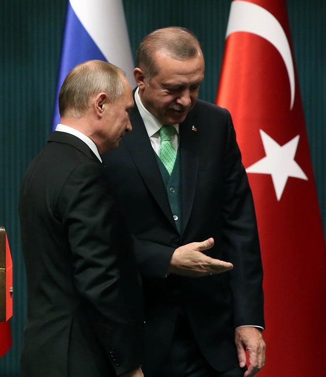 Ердоган и Путин на четири очи (СНИМКИ)