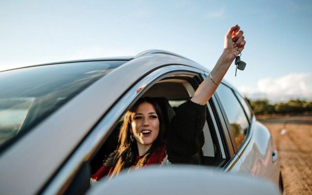 Черни петъци... бели празници и доста дарове от Ferratum | ФАКТИ.БГ Черни петъци... бели празници и доста дарове от Ferratum