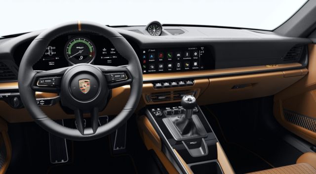  Porsche продава най-скъпото 911 у нас. Ето какъв брой коства (БГ ЦЕНИ) - 3 