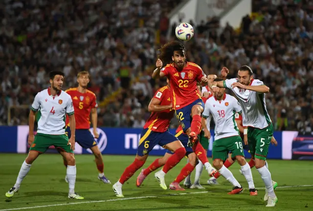 Испания пристигна, видя и вкара единствено 3 гола на България