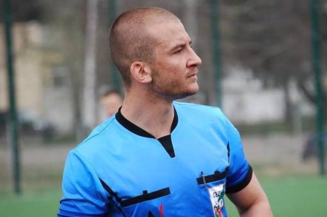 Куриоз в българския футбол: Съдия се разсърди и си тръгна