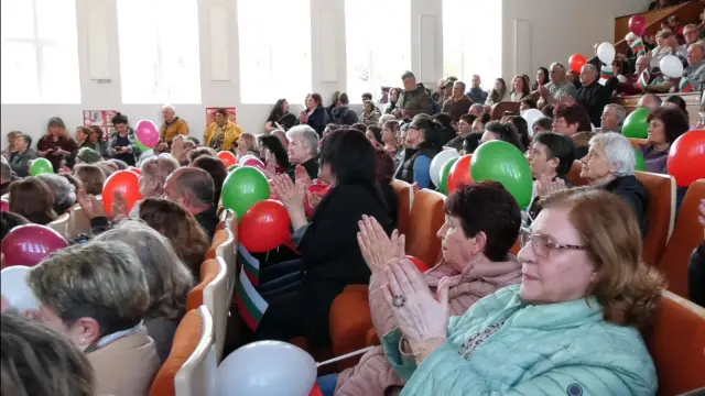 Крум Зарков от Силистра: Само верните социалисти са достоверни 