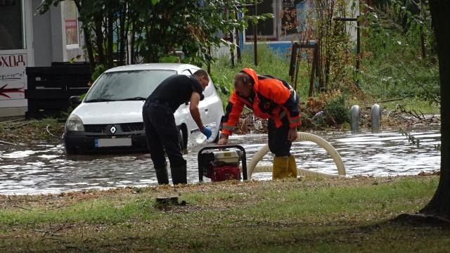  Благоевград още веднъж се наводни (СНИМКИ) 