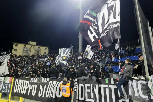 Ювентус се завърна в Топ 4 с два късни гола против Пиза