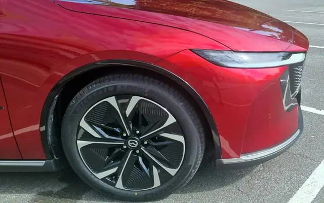 Тествахме "акулата" Mazda 6e (вижте и колко струва у нас) | интерФакти.БГ Тествахме "акулата" Mazda 6e (вижте и колко струва у нас)