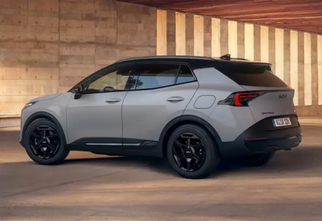 Тъмната страна на елегантността: KIA Sportage дебютира в ексклузивна серия Black Edition