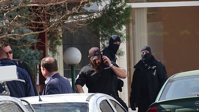 Прокуратурата влезе в полицията в Благоевград (СНИМКИ)