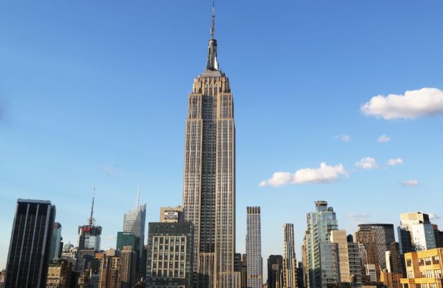  Емблематична за света постройка на 90 години (СНИМКИ) 