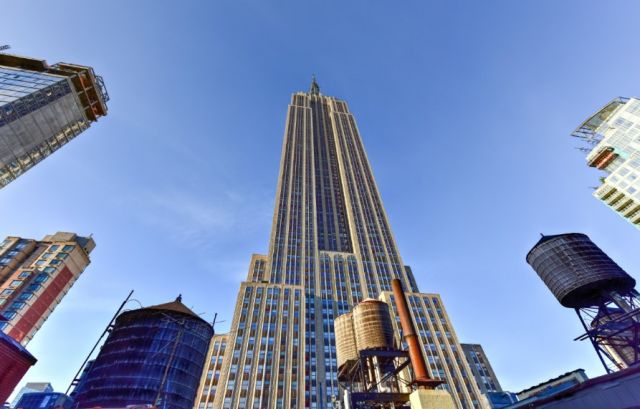  Емблематична за света постройка на 90 години (СНИМКИ) 