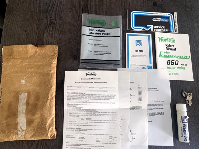  Неразопакован Norton Commando ще бъде продаден на търг 