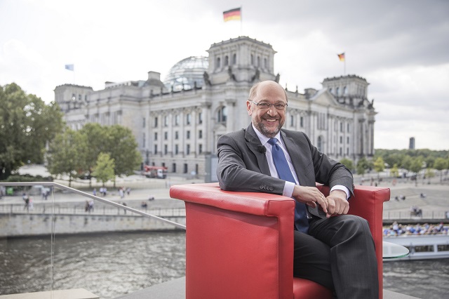 ЕК очаква силно правителство в Берлин