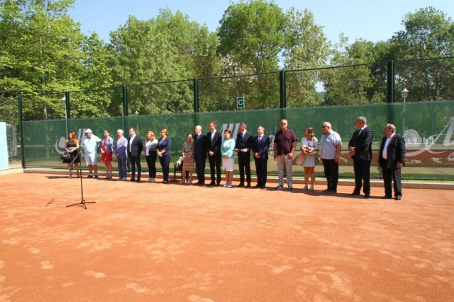 Царят откри нов тенис център в "Албена"