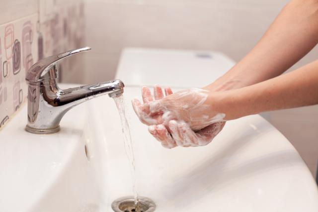 Ето как да мием правилно ръцете си (ВИДЕО)