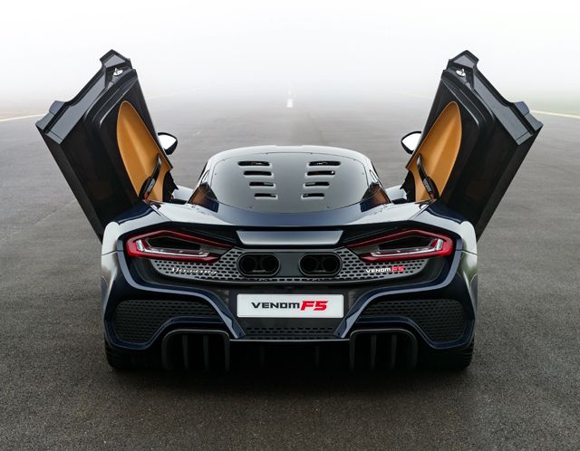  Hennessey Venom F5 потегля на война против Chiron, Jesko и Tuatara 