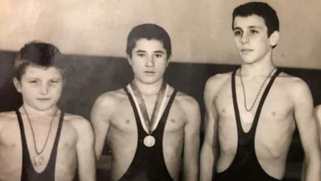  Интересна фотография на Гриша Ганчев като герой се популяризира в мрежата 