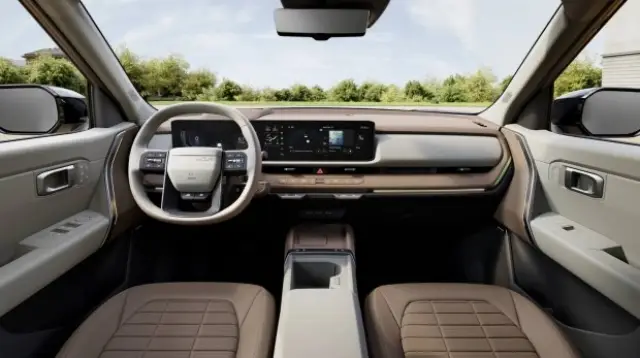 KIA пуска „малкия Sportage“ с ДВГ и за Европа