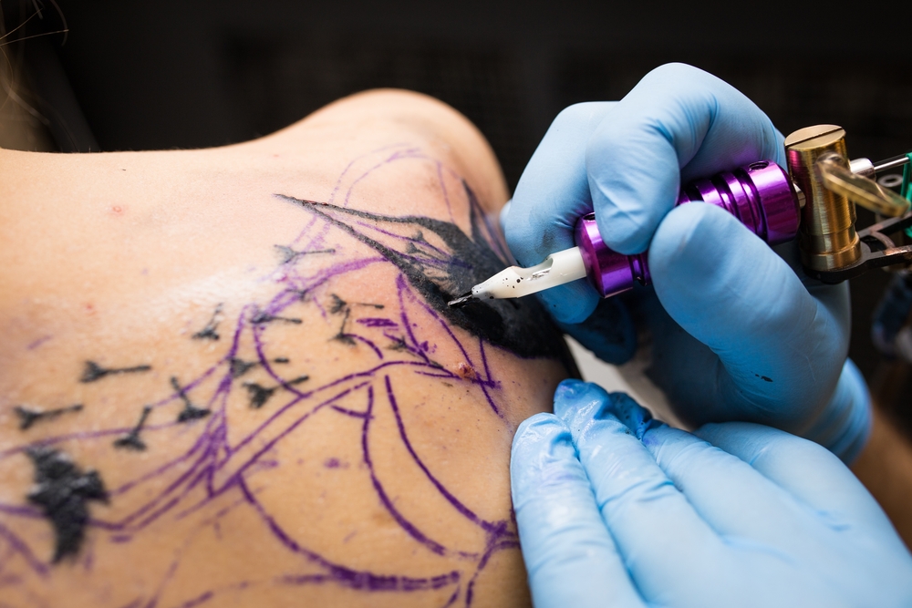 Мастилата за татуиране се натрупват в лимфните възли