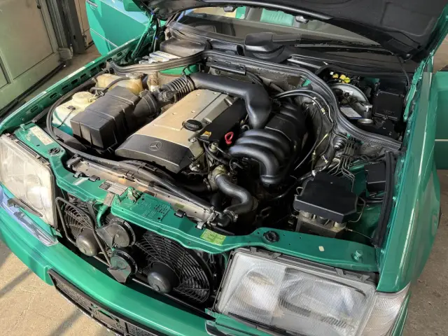 Super rare Mercedes W124 became the property of a Ukrainian collector 