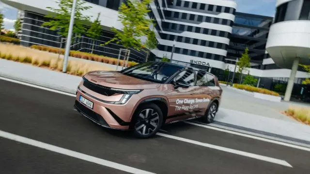 Най-голямата електрическа Skoda измина близо 1000 километра без презареждане